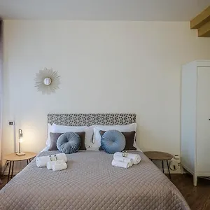https://verona-suites-and-rooms.hotelinveneto.com