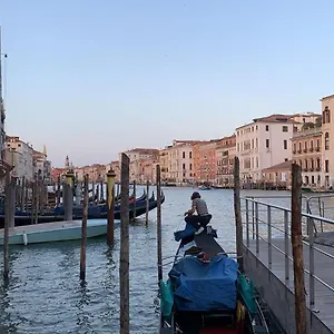  Affittacamere Ca, Botte Italia